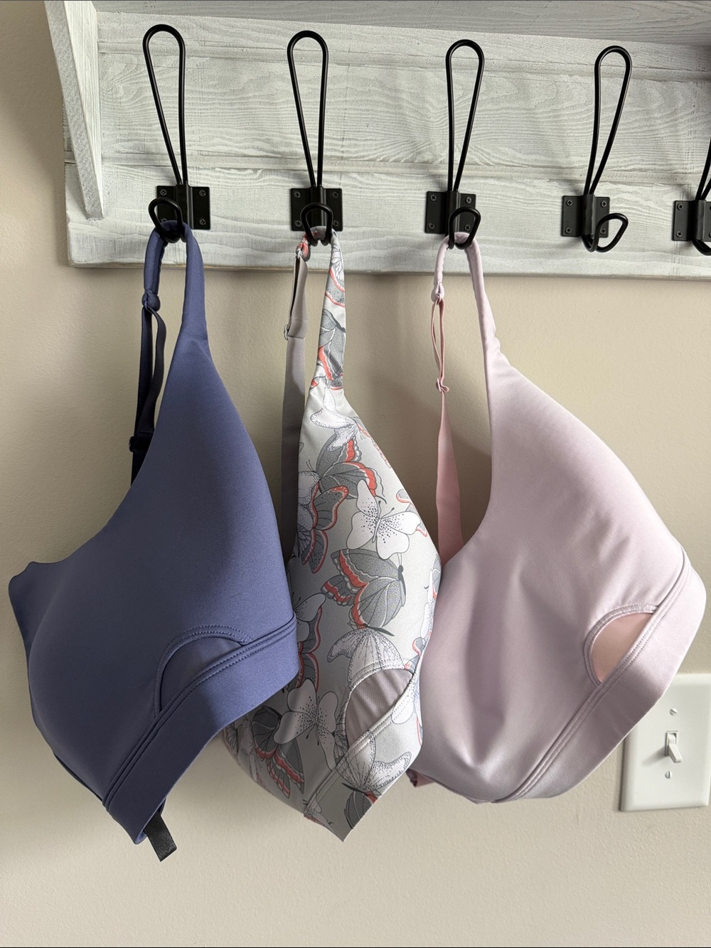 VS Victoria Secret Sport Body-Wick Sports Bra - Bundle of 3 - Large